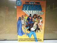 DC COMIC NEW TEEN TITANS PRESIDENT'S DRUG AWARENESS 1983 GOOD CONDITION-L5