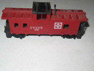 HO TRAINS -ATSF EXTENDED VISION CABOOSE- LATCH COUPLERS- EXC- H56