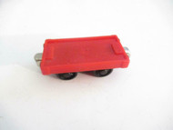 THOMAS THE TANK- DIECAST PRESENT CAR W/MAGNETIC COUPLERS- EXC - W20