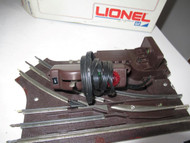 LIONEL- MPC - 5122 - 027 RIGHT HAND REMOTE SWITCH TRACK / BOXED- EXC.- B7