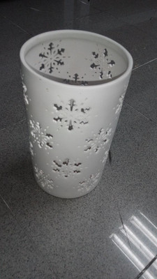01MSL Wht Large Snowflake Cand. Holder