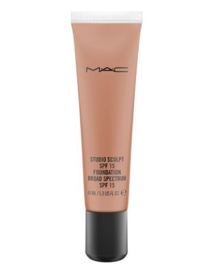 M.A.C Studio Sculpt SPF 15 Foundation - NW45