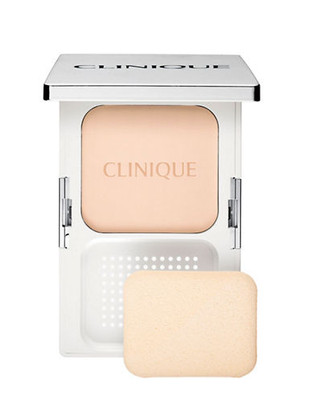 Clinique Perfectly Real Compact Makeup - Shade 104
