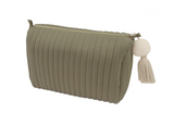 GREENTREAT LADIES WASHBAG LARGE QUILTED OLIVE WITH APPLIQ LBHGT003