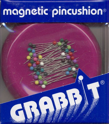 Grabbit Magnetic Pincushion Raspberry