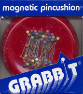 Grabbit Magnetic Pincushion Red
