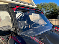Seizmik Versa-Vent Toolless Front Windshield - UV Resistant Poly - 2020-2025 Kawasaki Teryx KRX 1000
