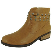 Qupid Plateau-06 Western Ankle Boot with Stud