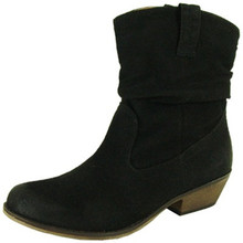 Qupid Trio-01 Suede Cowboy Ruched Ankle Bootie