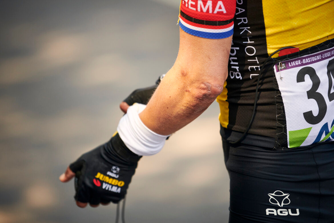 jumbo visma gloves