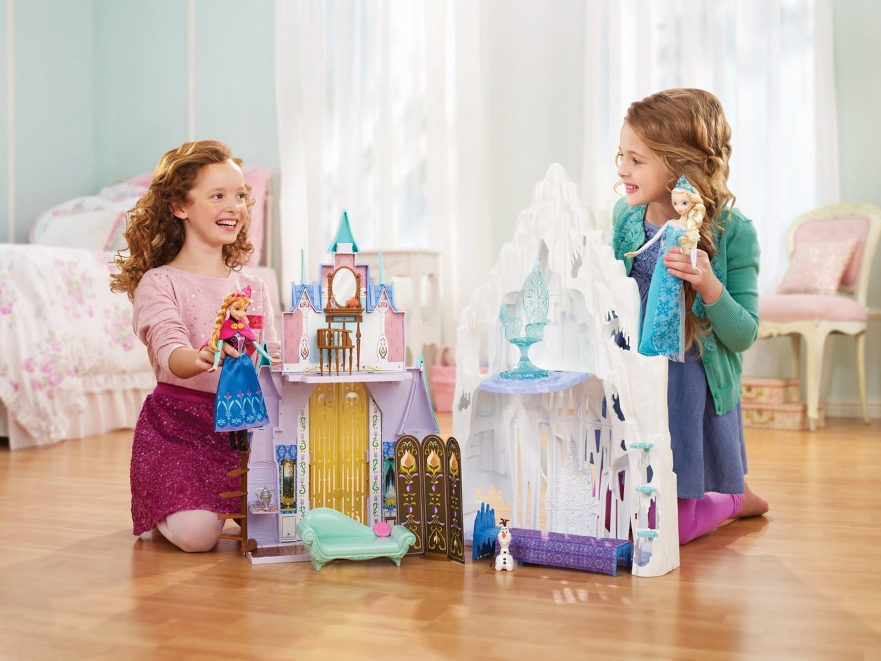 frozen castle and ice palace playset