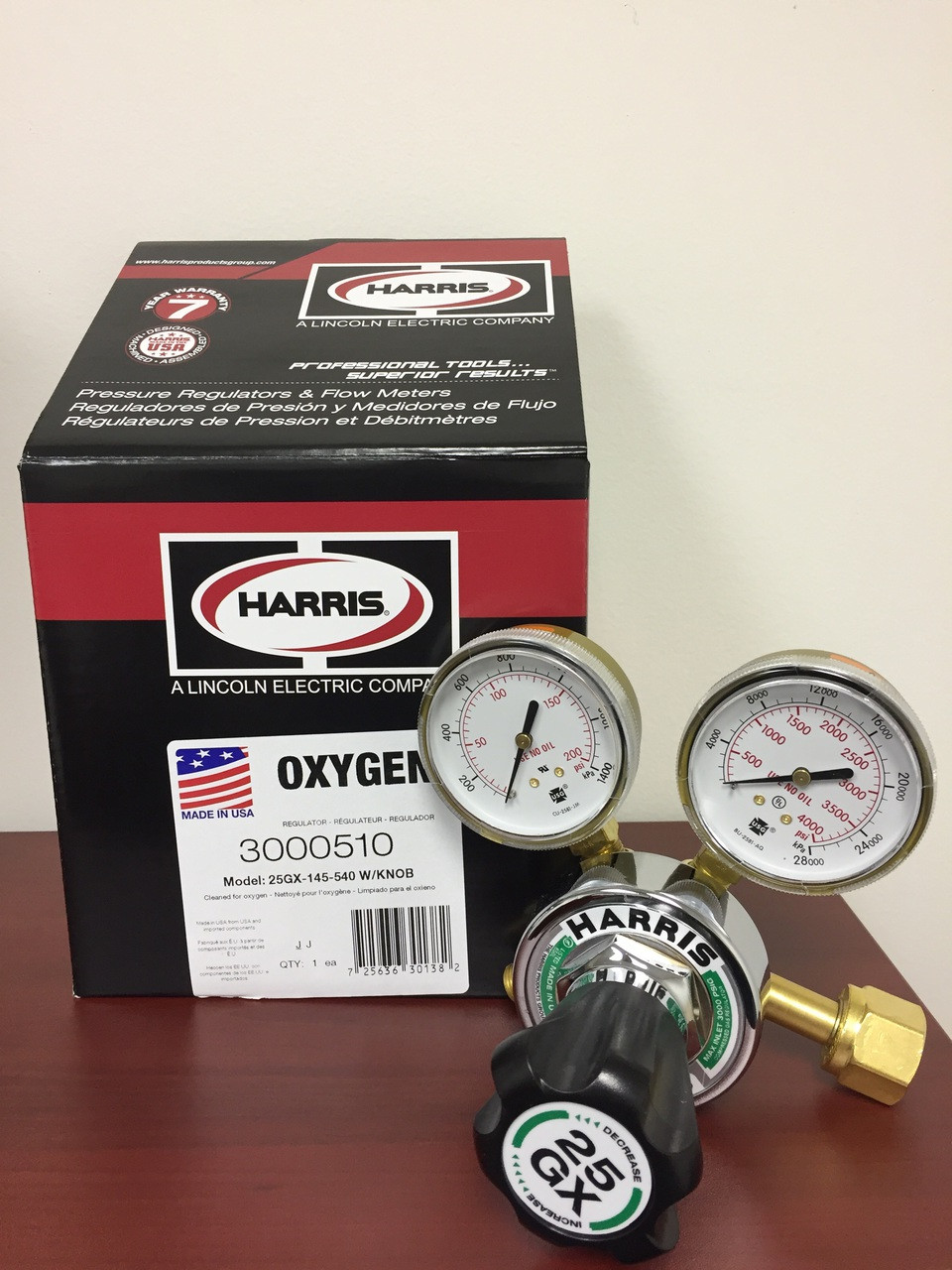 Harris Single Stage Oxygen Regulator w/knob 3000510 25GX145540