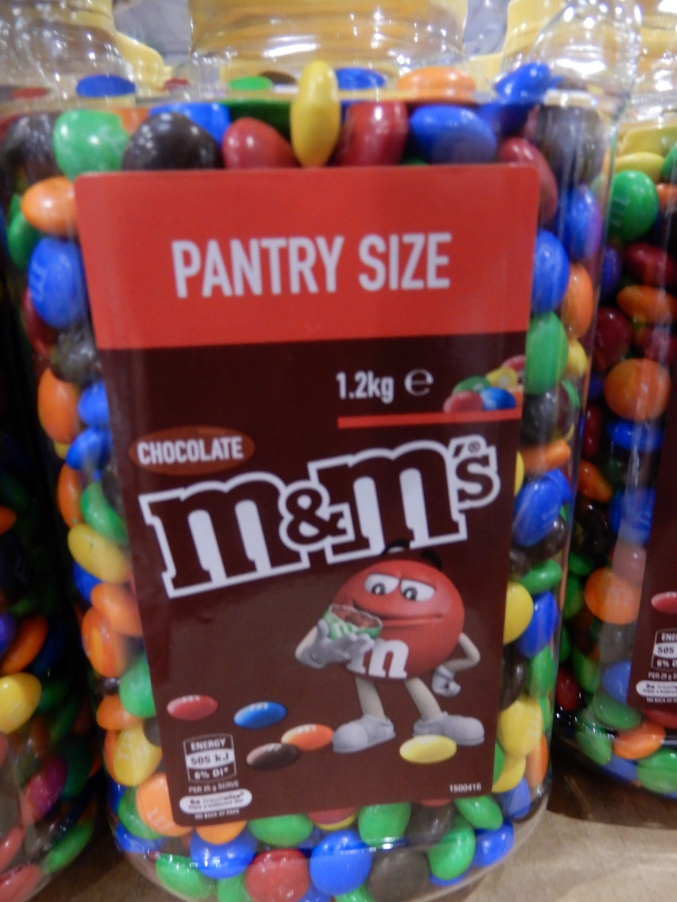 M&M's Bundle 1 Peanut Chocolate Candy Jar & 1 Milk Chocolate Plastic Pantry  Size Jar (62 oz.) 