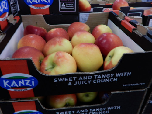 New Season Kanzi Apple 2KG Product of Australia | Fairdinks