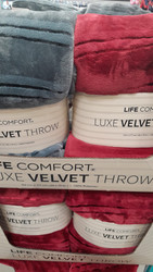 Life Comfort Velvet Throw Size: 152CM x 178CM | Fairdinks
