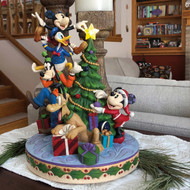 Jim Shore Mickey & Friends Decorate The Tree | Fairdinks