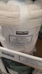 Kirkland Signature Plush Blanket Queen 248CM x 233CM - White | Fairdinks