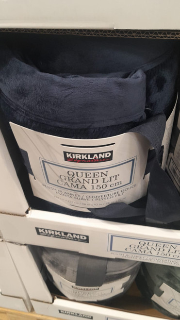 Kirkland Signature Plush Blanket Queen 248CM x 233CM - Blue