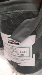 Kirkland Signature Plush Blanket King 284CM x 233CM - Green | Fairdinks