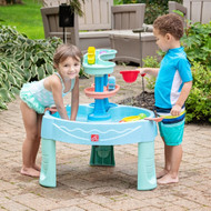 The Step 2 Double Spin & Showers Water Table | Fairdinks