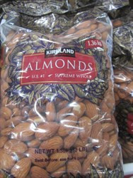 Kirkland Signature Whole Almonds 1.36KG | Fairdinks