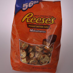 Reese's Peanut Butter Cups Miniatures 1.59KG | Fairdinks