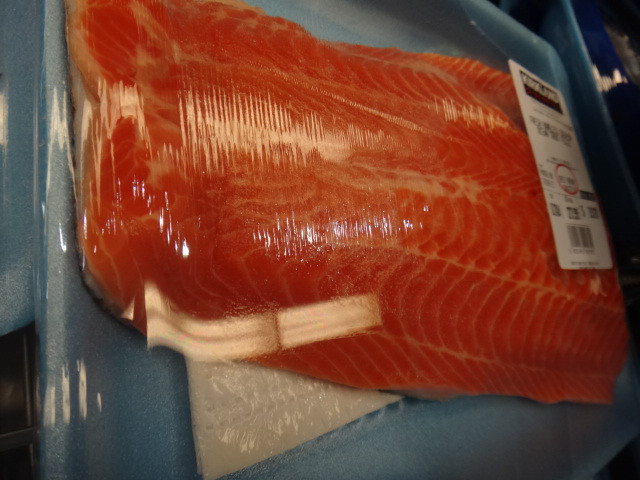 Fresh Boneless Skinless Salmon Fillet. Product Of Australia Approx 1 ...