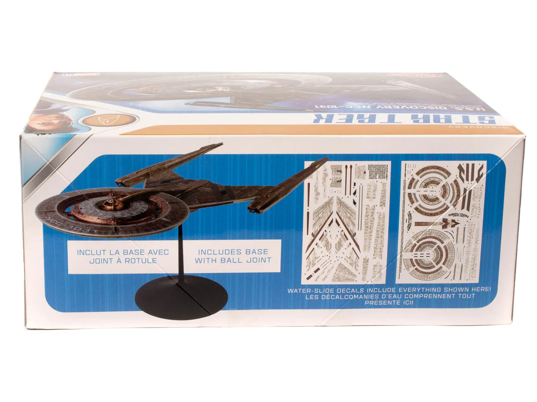 Star Trek USS Discovery NCC-1031 Model Kit (POL961)