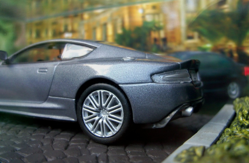 JAMES BOND - 1/43 ASTON MARTIN DBS (CASINO ROYALE)