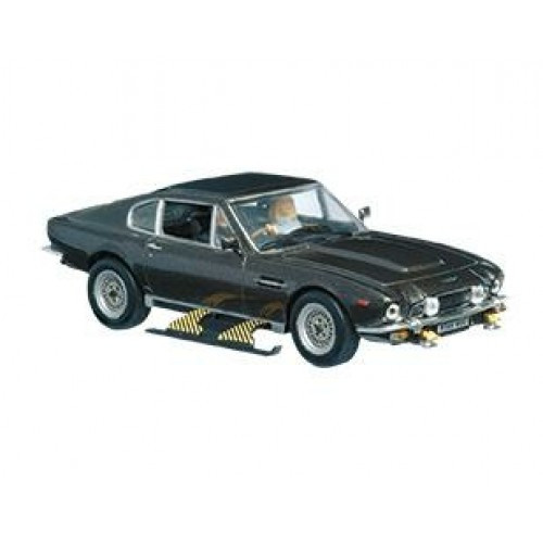 JAMES BOND - 1/43 ASTON MARTIN V8 WITH SKIS (THE LIVING DAYLIGHTS