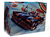 Batman 1966 - Batmobile with Catwoman & Penquin Figures 1/25 Scale Model Kit 