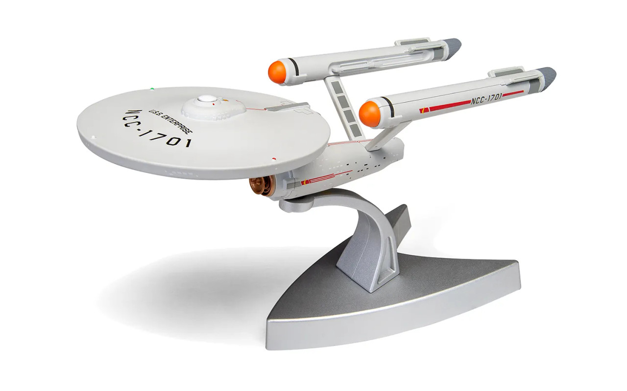 Star Trek - USS Enterprise NCC-1701 (The Original Series) By Corgi