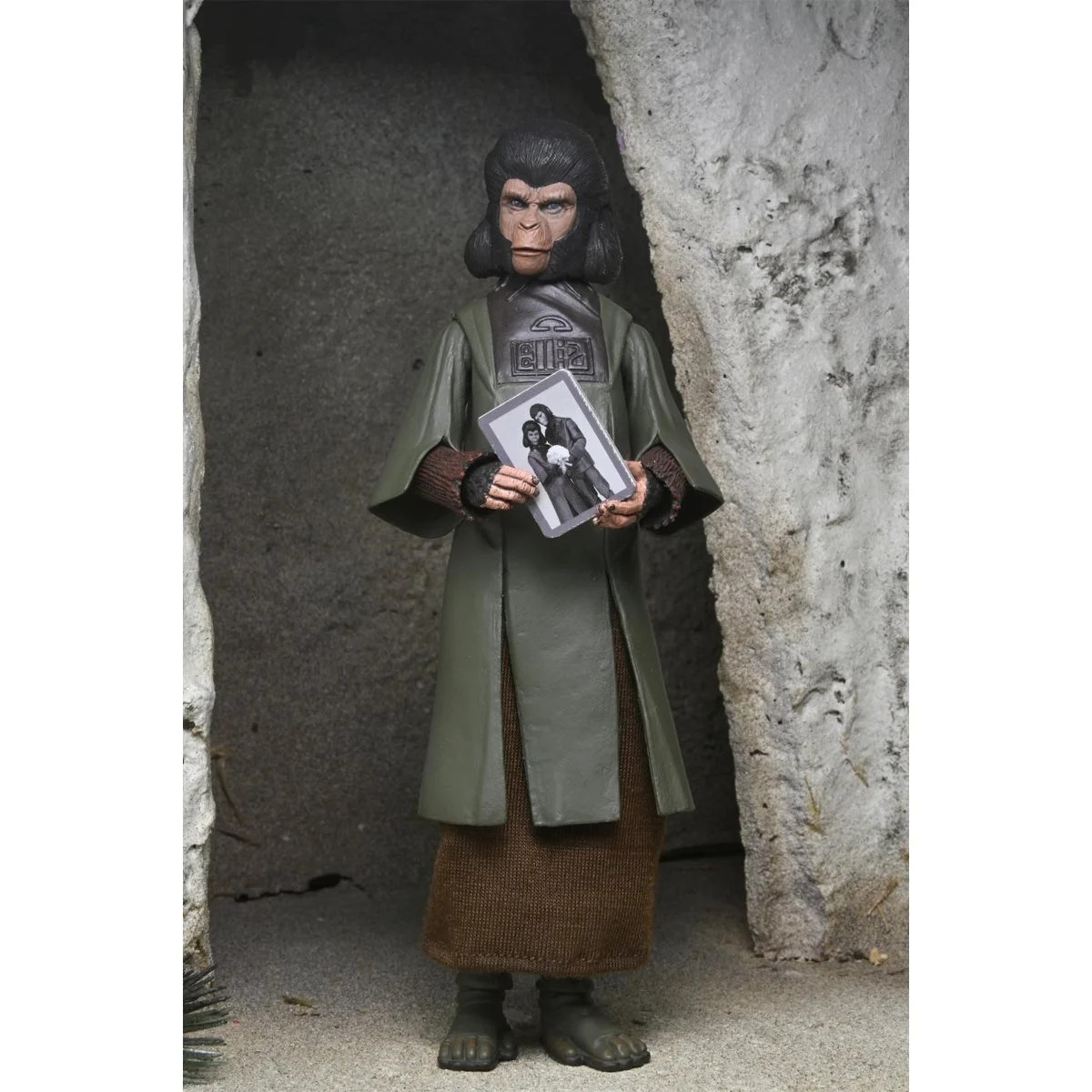 Planet of the Apes Legacy Series 7-Inch Scale Action Figure - Zira