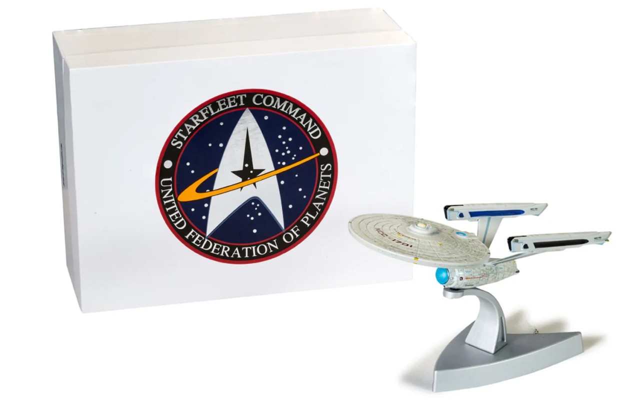 Star Trek - USS Enterprise NCC-1701 [Refit] (The Wrath of