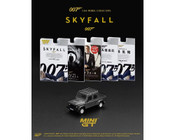 James Bond 007 - Land Rover Defender 110 Crew Cab “SKYFALL” - English Blister Packaging 1/64 DieCast by Mini Gt