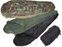 3 pc sleep system for $99.99 It is a Gortex woodland bivey cover
with a black intermediate bag, a green patrol bag and a black stuff bag.