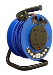 240v 2.5mm 25 Metre Extension Reel With 13a Plug