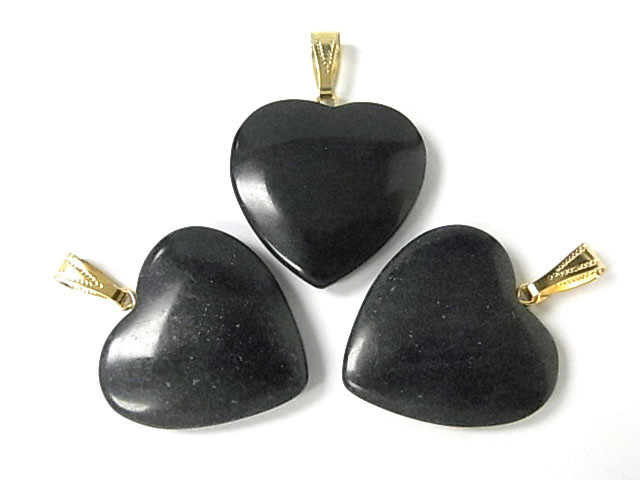 black onyx heart pendant