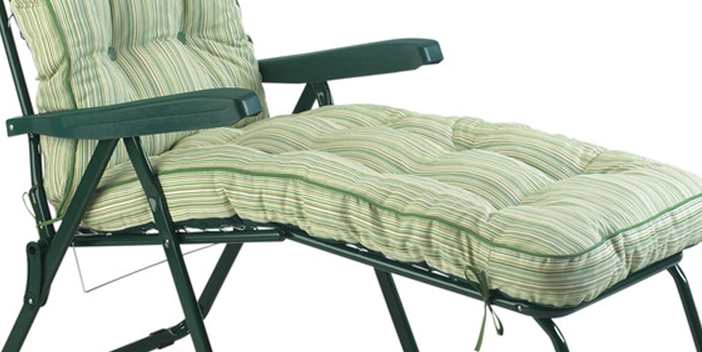 cotswold stripe padded sun lounger