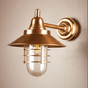 Wall Light - Classic Lantern 40W Antique Brass