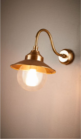 Outdoor Wall Light - Antique Brass ZMT