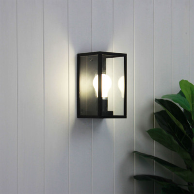 Black Wall Light - 40W IP54 E27 220mm