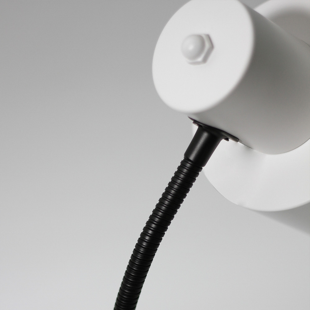 Desk Lamp E27 60W 450mm White and Black Lighting Style