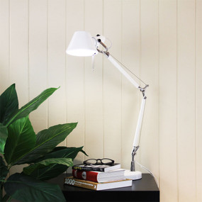 Graceful Adjustable Desk Lamp White