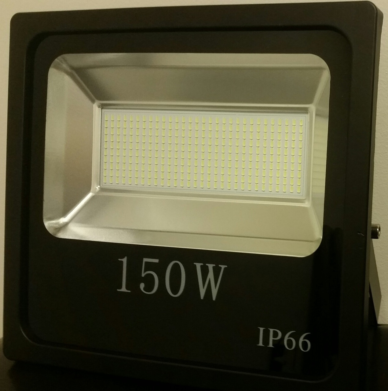 150W LED Flood Light - SignLightingWorld.com