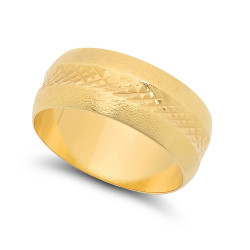14k Gold Plated 8mm Diamond-Patterned Sand Blasted Textured Band + Microfiber