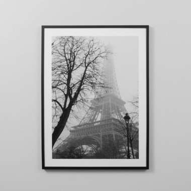 FRAMED PRINT: PARIS BLACK AND WHITE.

BLACK AND WHITE PHOTOGRAPHIC FRAMED PRINT OF THE EIFFEL TOWER IN PARIS.

DIMENSIONS: 85W x 114H (CM)

FRAMED IN AUSTRALIA.

AVAILABILITY: USUALLY SHIPS IN 2-4 WEEKS.



