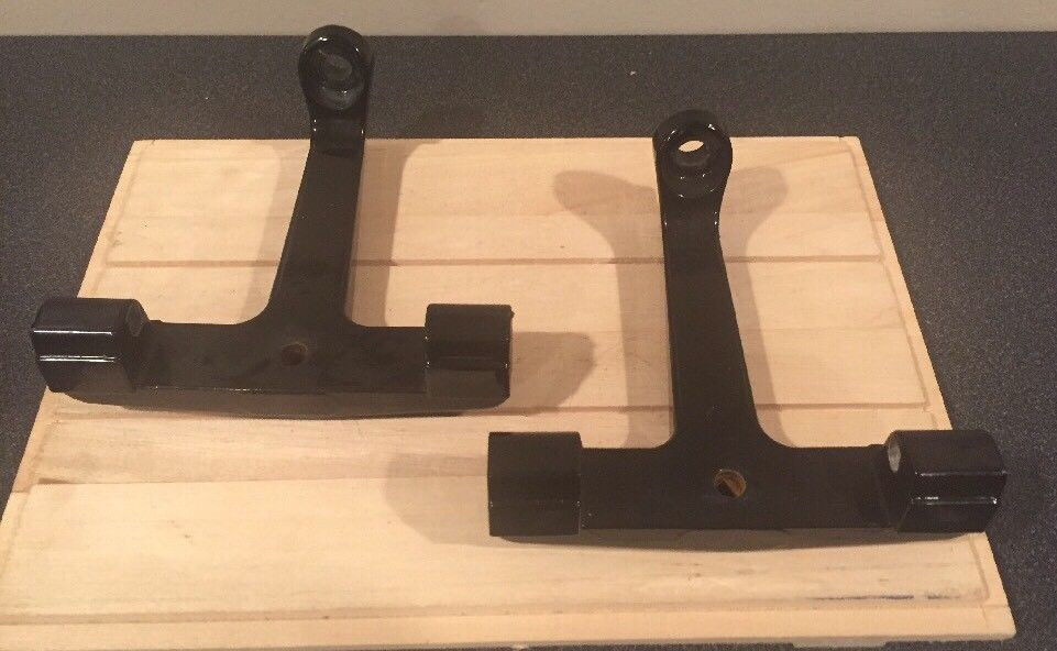 HARLEYDAVIDSON OEM FLH FLT PASSENGER FLOORBOARD BRACKETS Bingo's