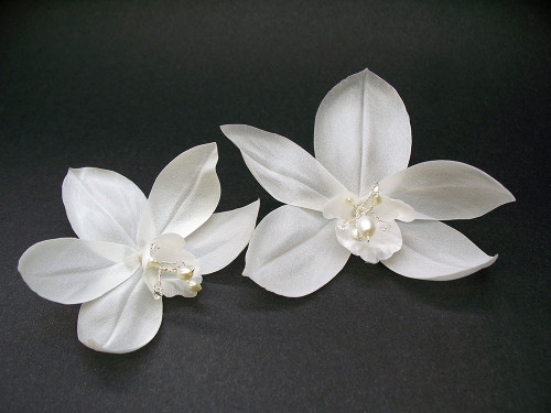 white hair flowers accessories