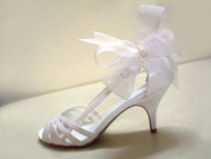 Bridal White Sassy Organdy Bow Shoe Clips Pearls